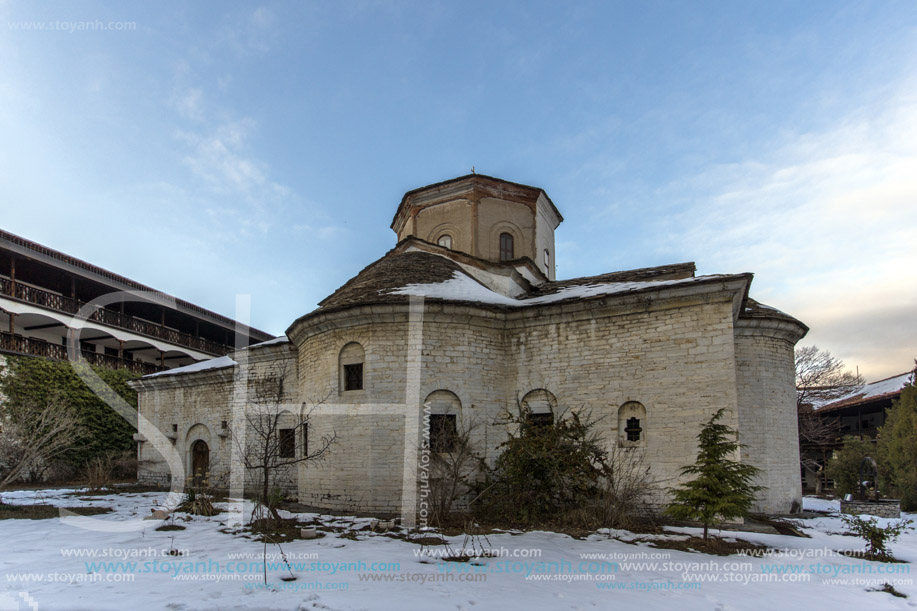 Горноводенски манастир Св. Св. Кирик и Юлита